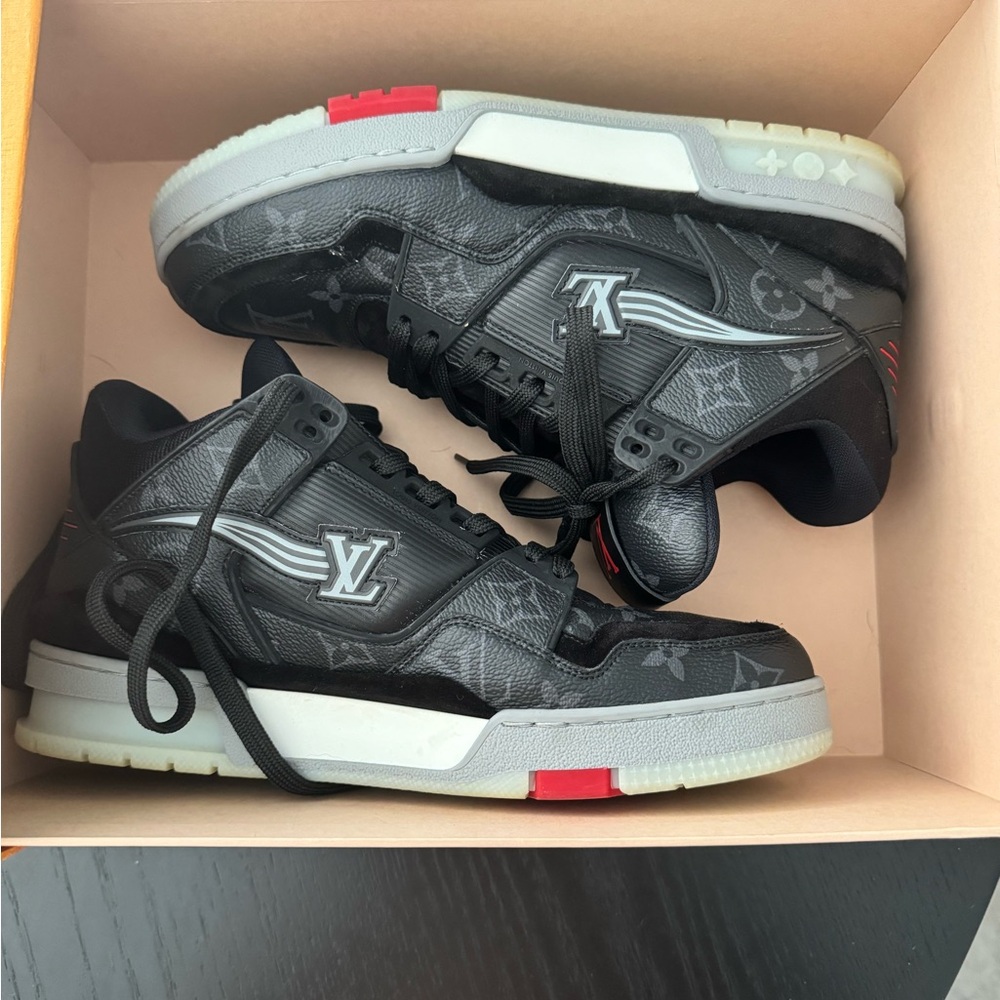 Louis Vuitton Trainer Eclipse - image 6